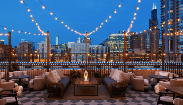 Outdoor string lights